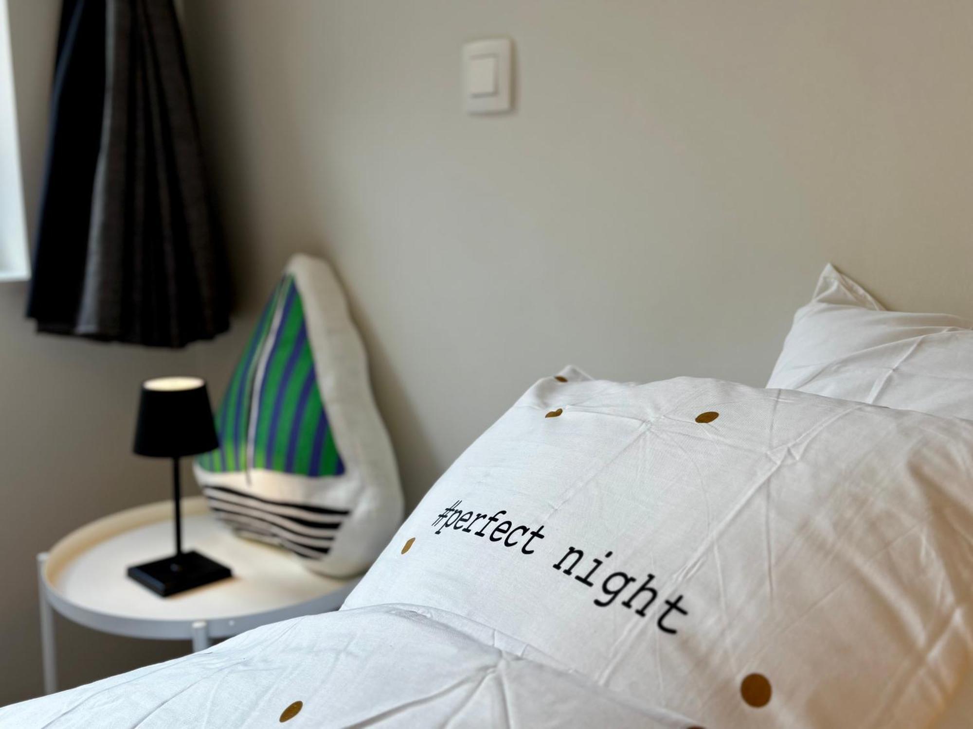 Beautiful With Parking Close To The Sea & Center * Ostende