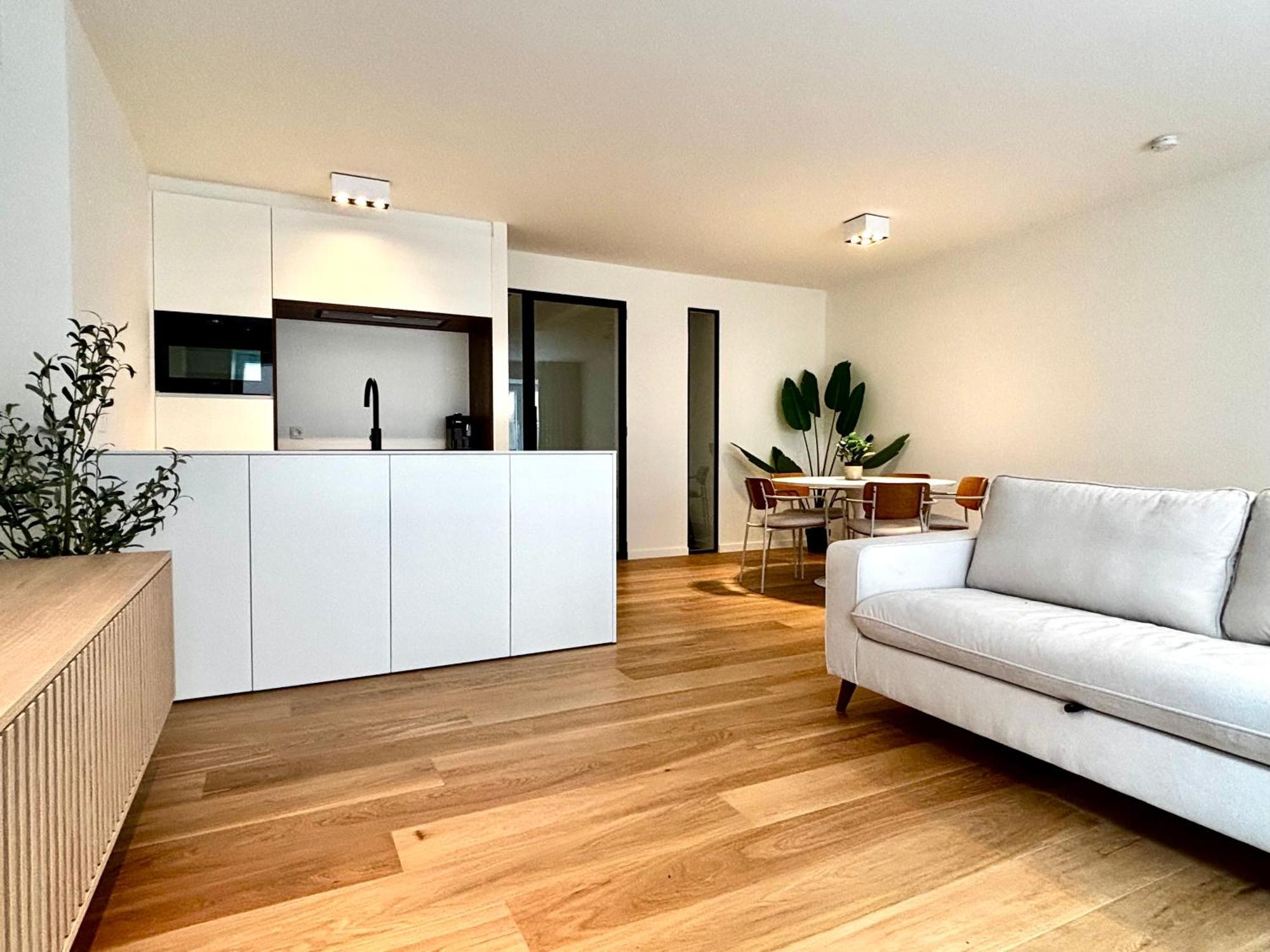 Apartamento Beautiful With Parking Close To The Sea & Center
