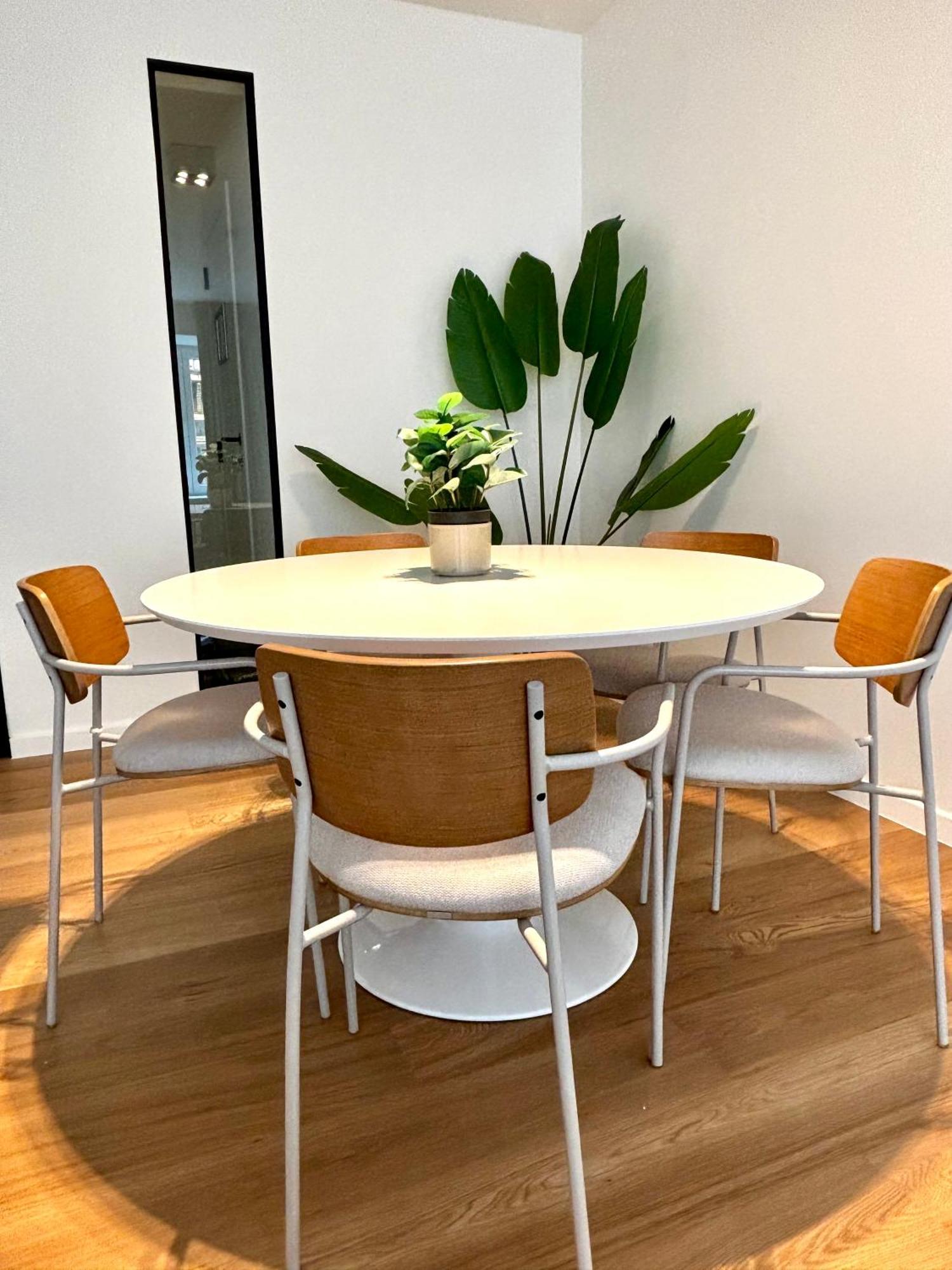 Beautiful With Parking Close To The Sea & Center Apartamento Ostende