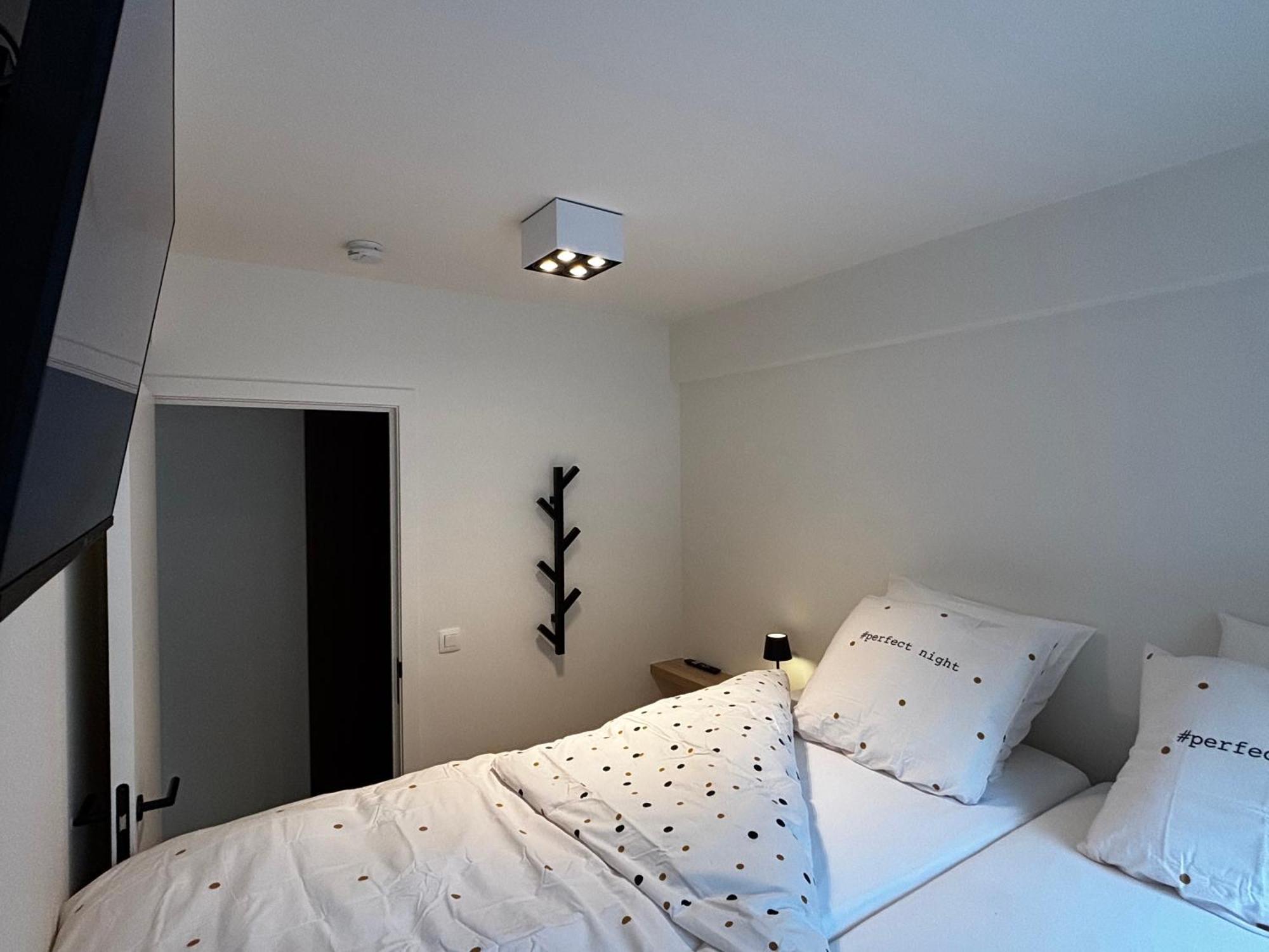 Beautiful With Parking Close To The Sea & Center Apartamento Ostende
